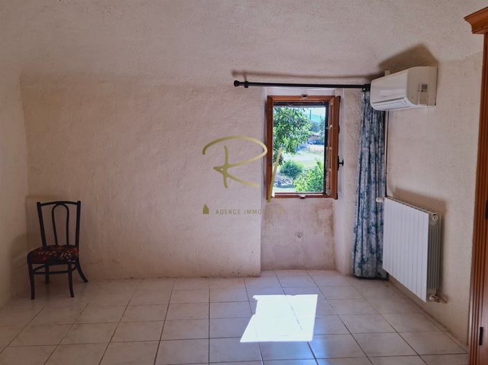 Image No.10-3 Bed House for sale