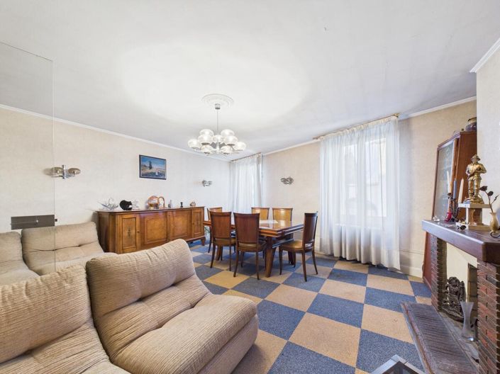 Image No.25-House for sale