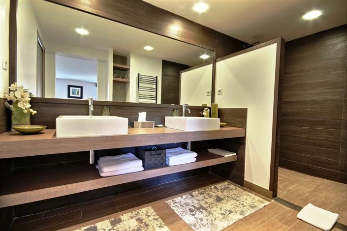 Image No.5-7 Bed House for sale