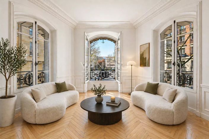Image No.2-4 Bed Apartment for sale