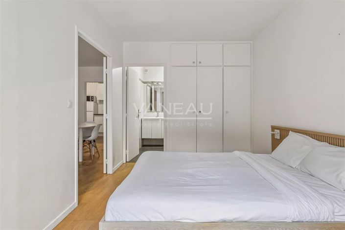 Image No.12-1 Bed Apartment for sale