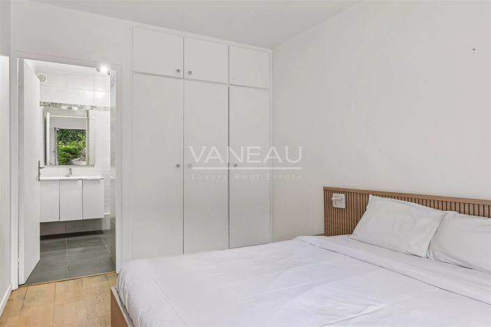 Image No.13-1 Bed Apartment for sale