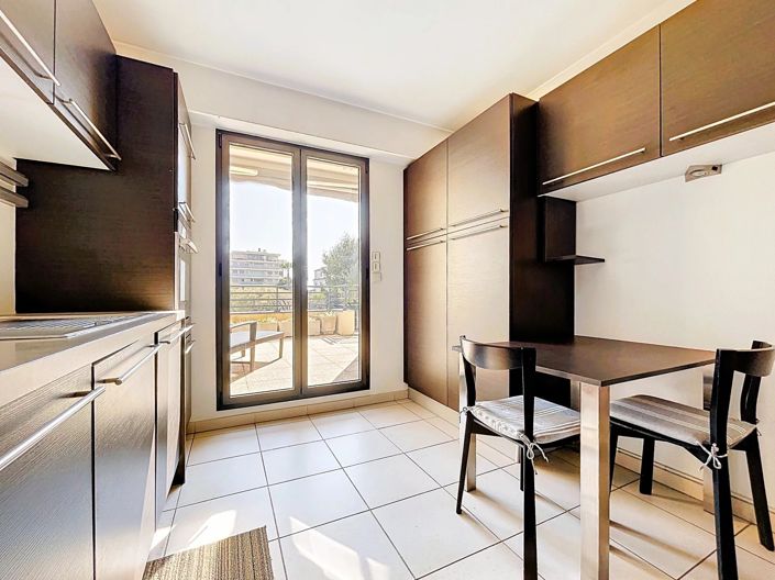 Image No.6-4 Bed Apartment for sale