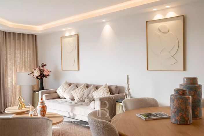 Image No.14-3 Bed Apartment for sale