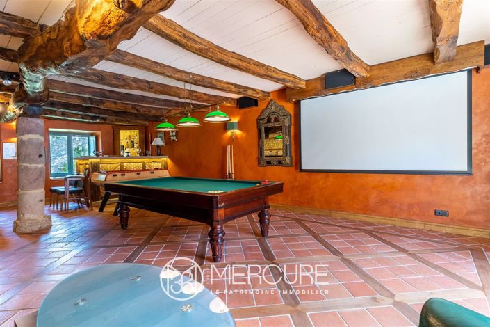 Image No.10-3 Bed House for sale