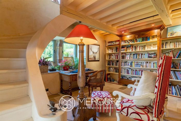 Image No.8-3 Bed House for sale