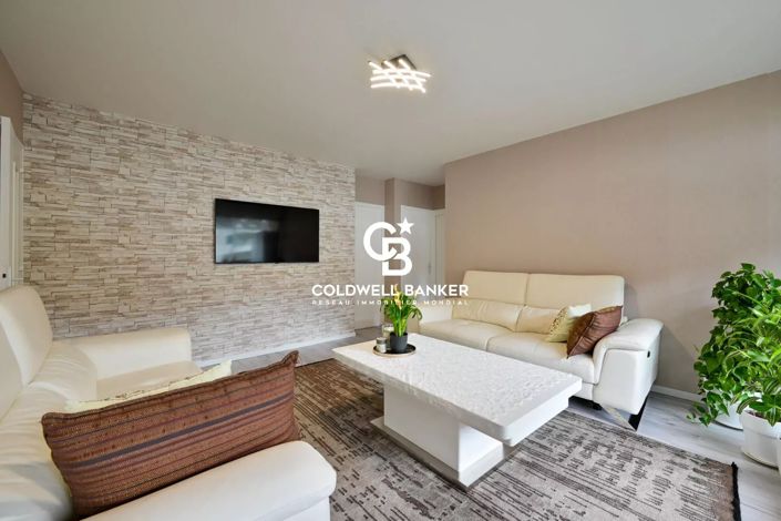 Image No.3-3 Bed Apartment for sale