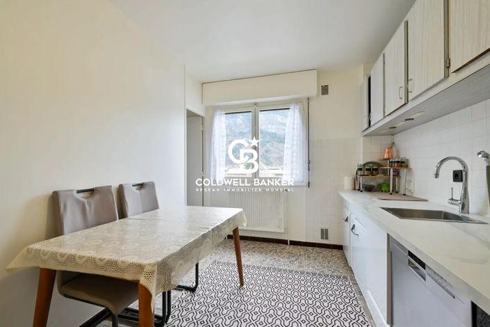 Image No.7-3 Bed Apartment for sale