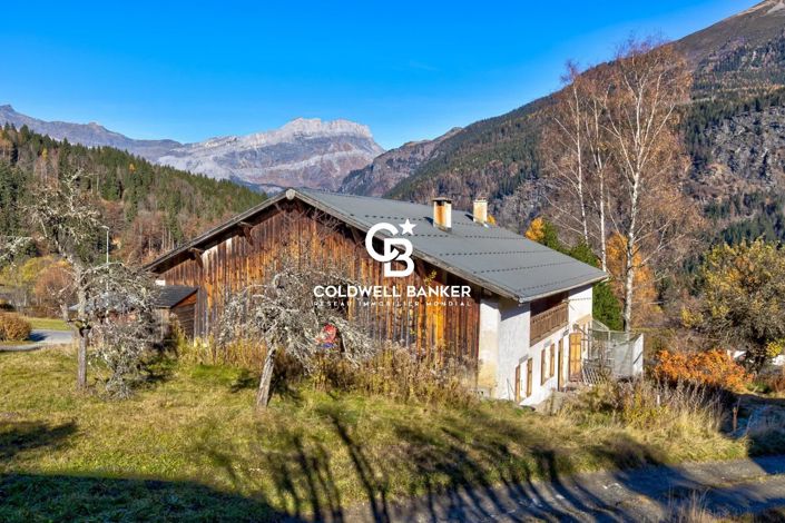 Image No.3-8 Bed House for sale