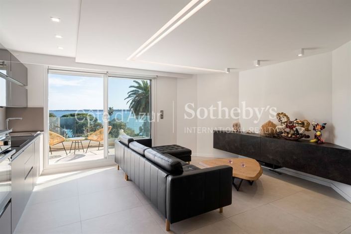 Image No.14-5 Bed Apartment for sale