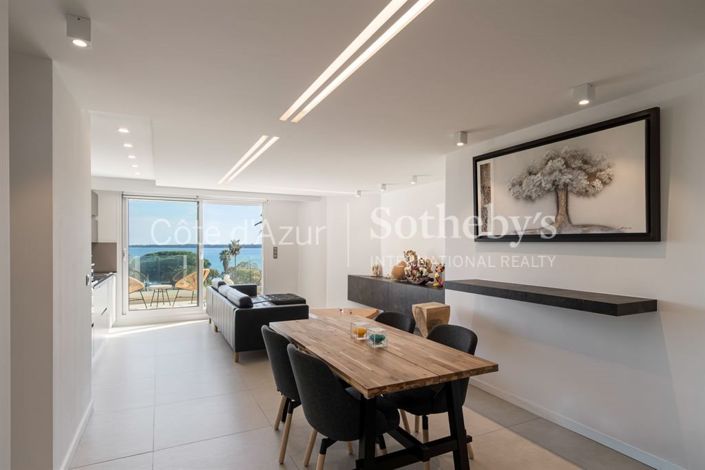 Image No.15-5 Bed Apartment for sale