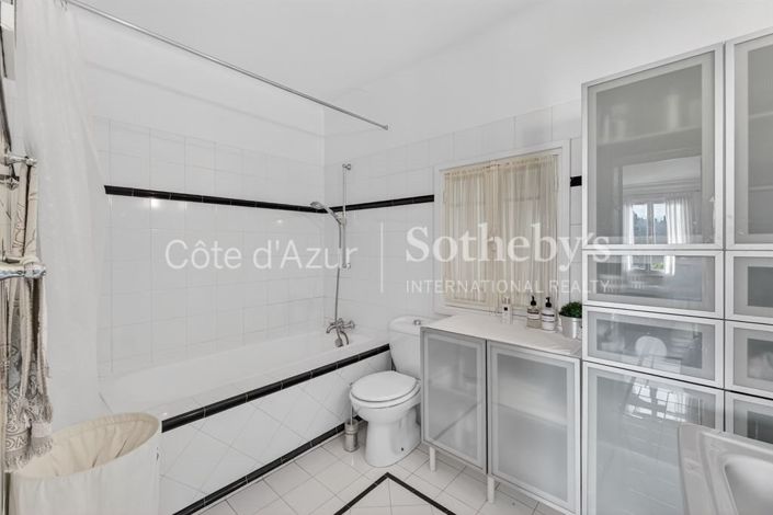 Image No.7-Propriété de 3 chambres à vendre à Biot