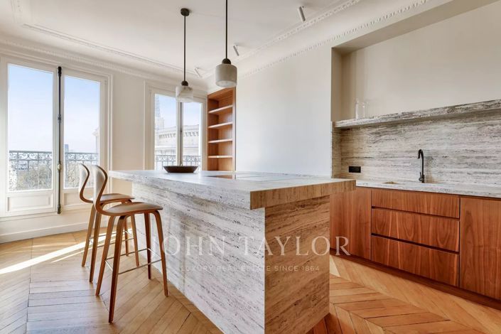 Image No.10-4 Bed Apartment for sale