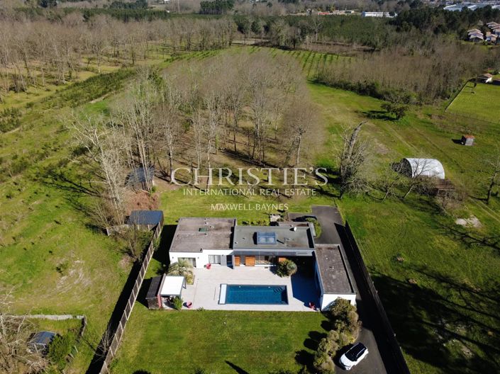 Image No.22-4 Bed House for sale