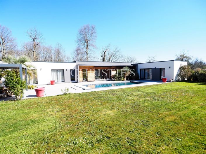 Image No.4-4 Bed House for sale