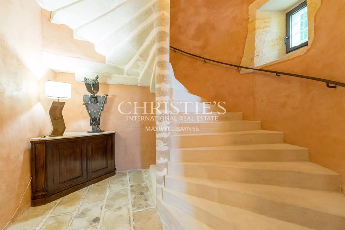 Image No.15-11 Bed House for sale