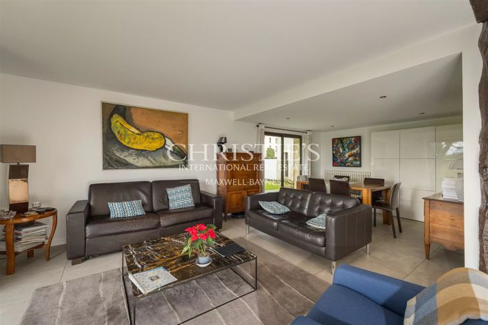 Image No.30-11 Bed House for sale