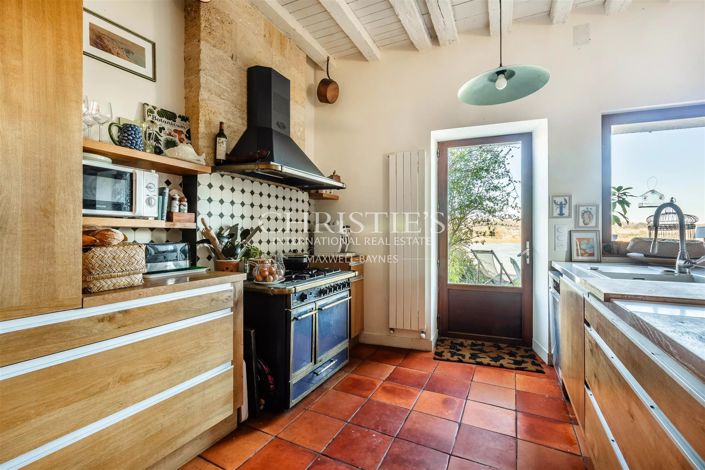 Image No.6-7 Bed House for sale