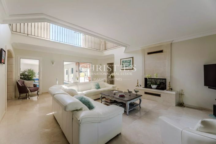 Image No.11-4 Bed House for sale