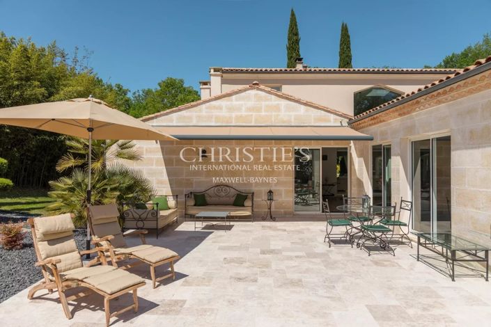 Image No.22-4 Bed House for sale