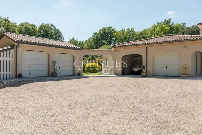 Image No.8-4 Bed House for sale