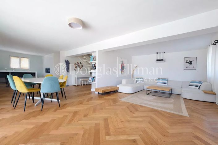 Image No.4-House for sale