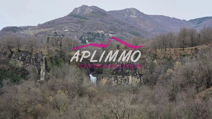 Image No.2-5 Bed House for sale