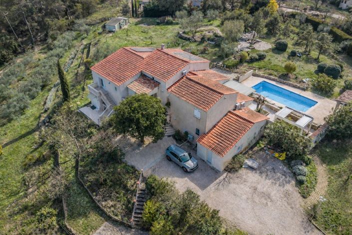 Image No.3-5 Bed House for sale