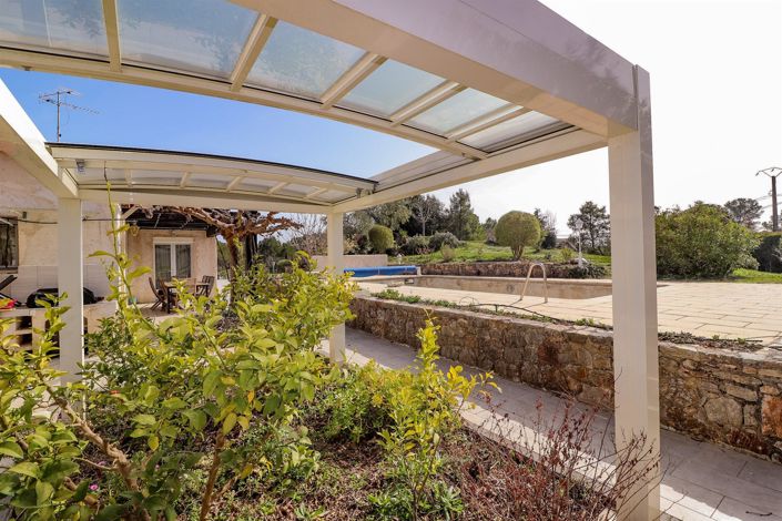 Image No.5-5 Bed House for sale