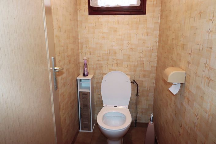 Image No.13-3 Bed House for sale