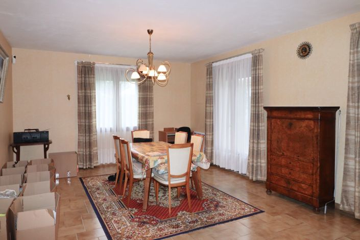 Image No.3-3 Bed House for sale