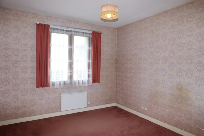 Image No.9-3 Bed House for sale