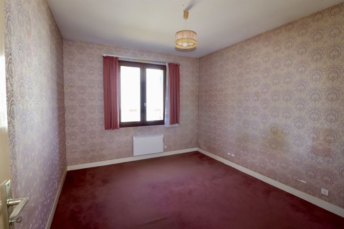 Image No.9-3 Bed House for sale