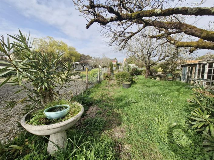 Image No.10-3 Bed House for sale