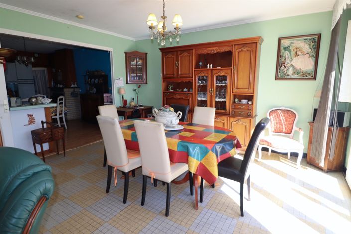 Image No.2-3 Bed House for sale