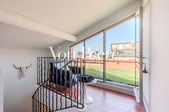 Image No.20-3 Bed Apartment for sale