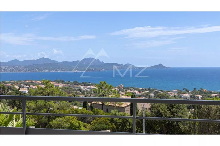 Image No.2-Maison de 7 chambres à vendre à Les Issambres