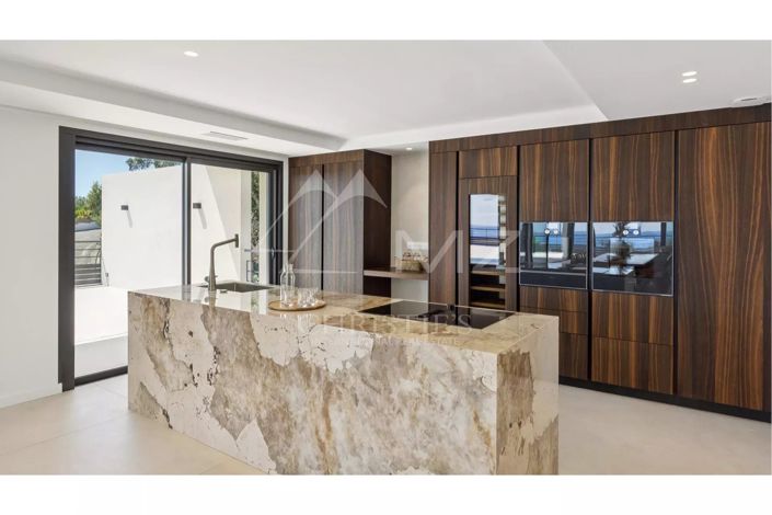 Image No.6-Maison de 7 chambres à vendre à Les Issambres