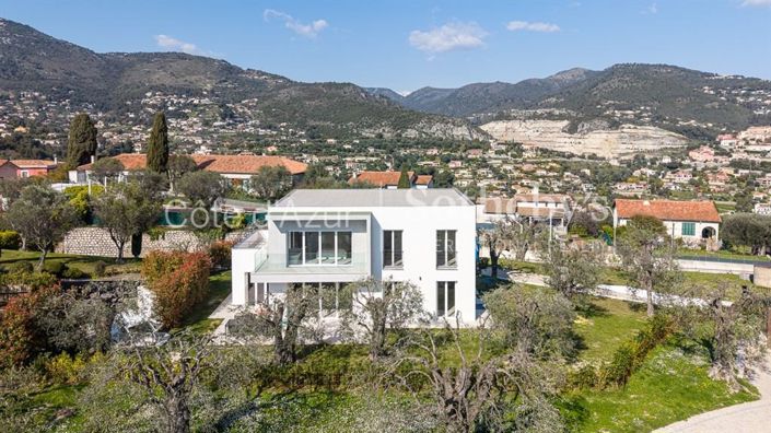 Image No.3-4 Bed Property for sale