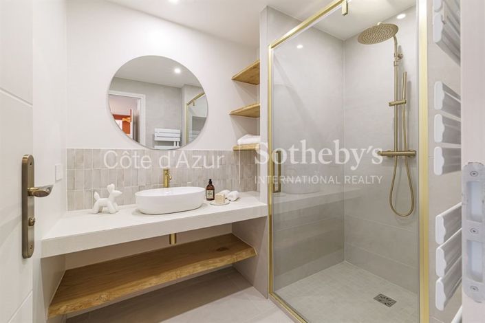 Image No.18-Appartement de 1 chambre à vendre à Nice