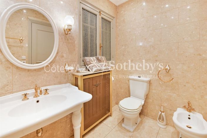 Image No.10-1 Bed Apartment for sale