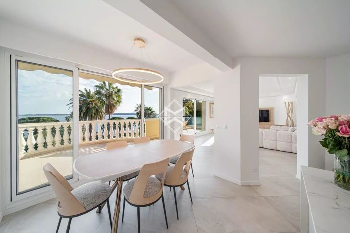 Image No.7-5 Bed Apartment for sale