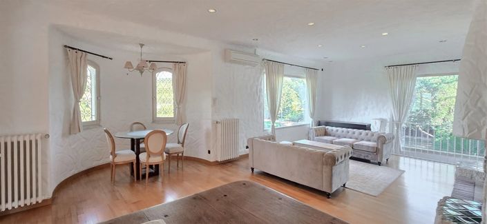 Image No.9-4 Bed House for sale