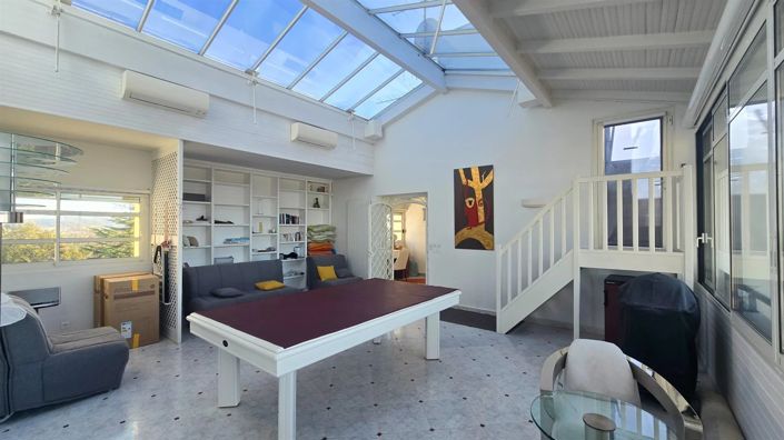 Image No.11-3 Bed Apartment for sale