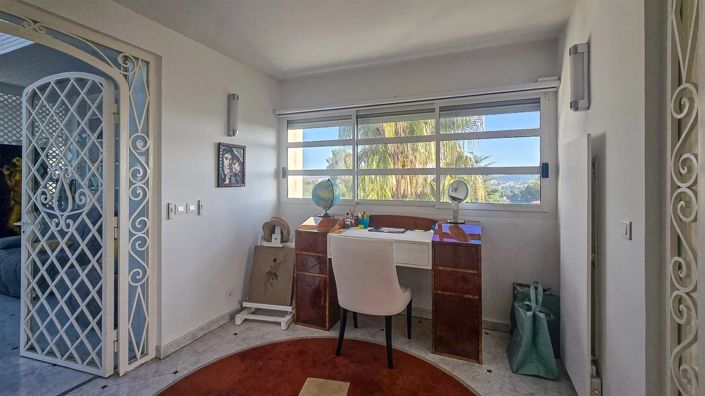 Image No.18-3 Bed Apartment for sale