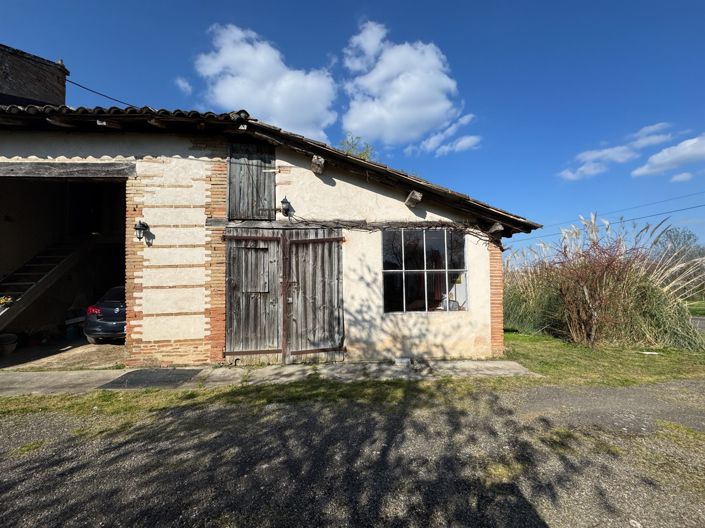 Image No.20-5 Bed House for sale