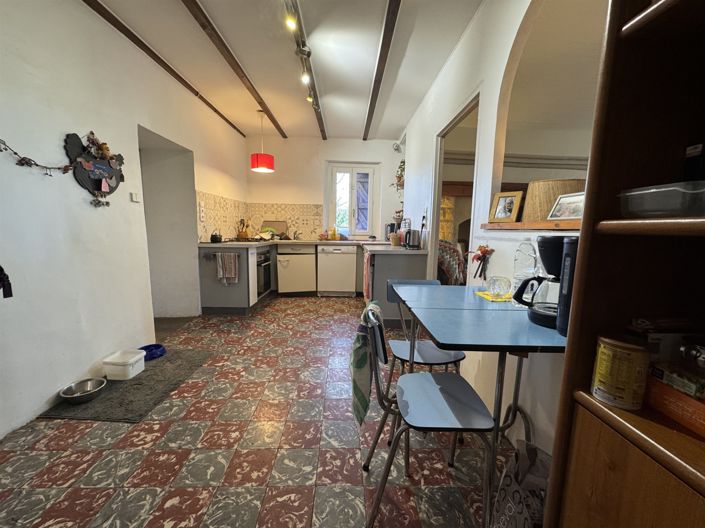 Image No.9-5 Bed House for sale