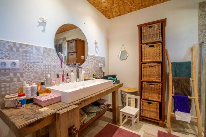 Image No.16-3 Bed House for sale