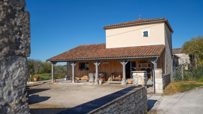 Image No.2-3 Bed House for sale