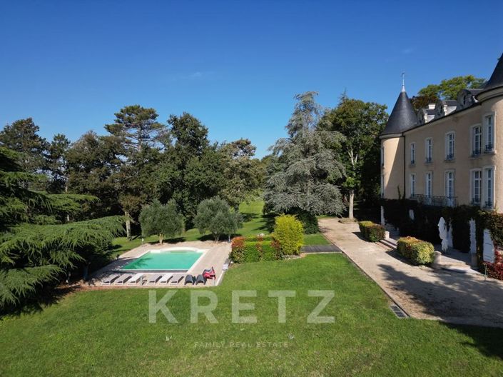 Image No.17-5 Bed Property for sale